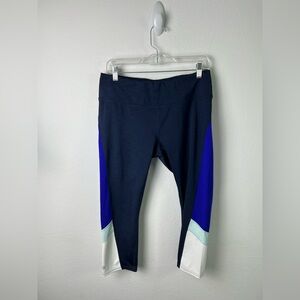 Athleta Sonar Capri Athletic Leggings